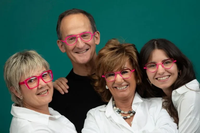 Equipo de Julio Ezpeleta Óptica en Pamplona Equipo de Julio Ezpeleta Óptica en Pamplona