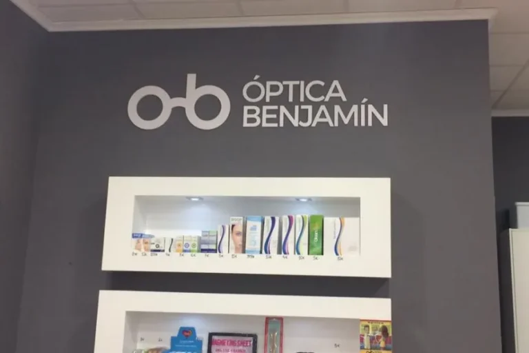 Lentillas orto-k en Oliva. Óptica Benjamín Lentillas orto-k en Oliva. Óptica Benjamín