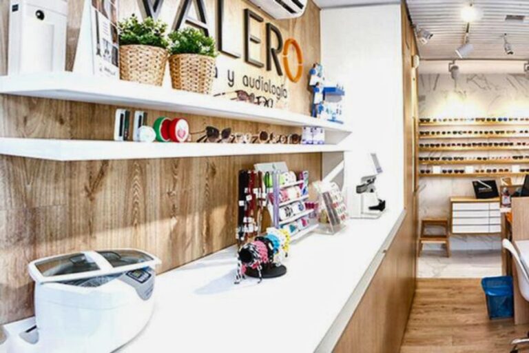 Gafas progresivas en Narón. Óptica Valero