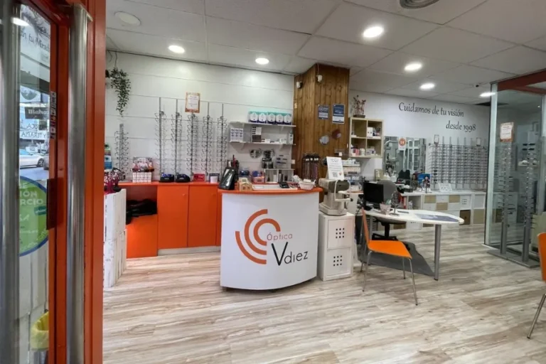Gafas progresivas en Collado Villalba. Óptica V diez